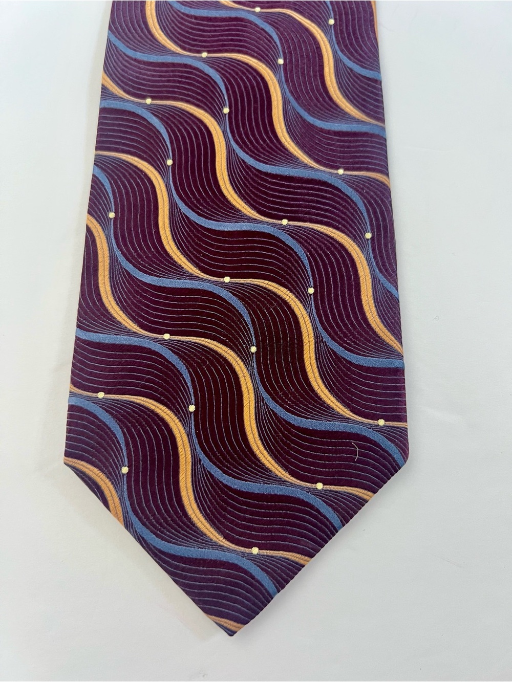 Massimo Bizzocchi Wave Pattern Tie- Red-Burgundy Silk w/ Gold & Blue Accents